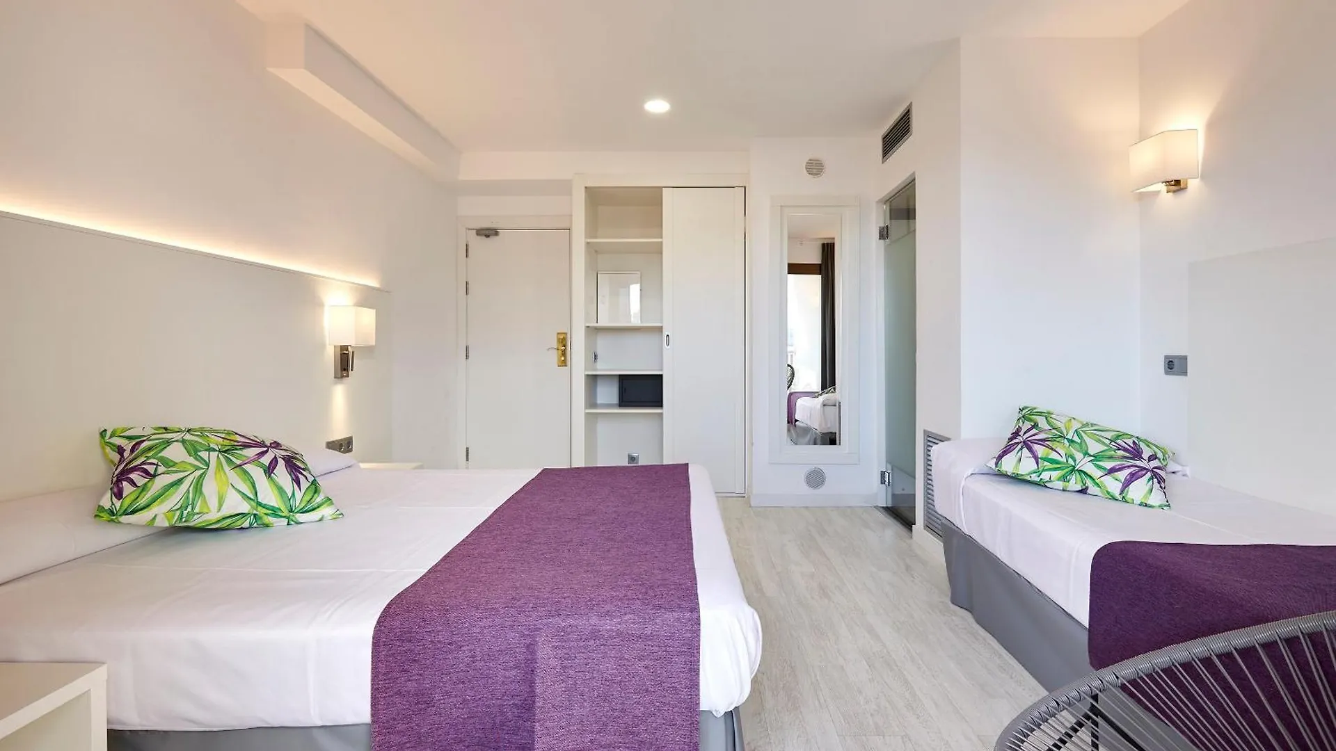 Hotel Samba Lloret de Mar 3*,